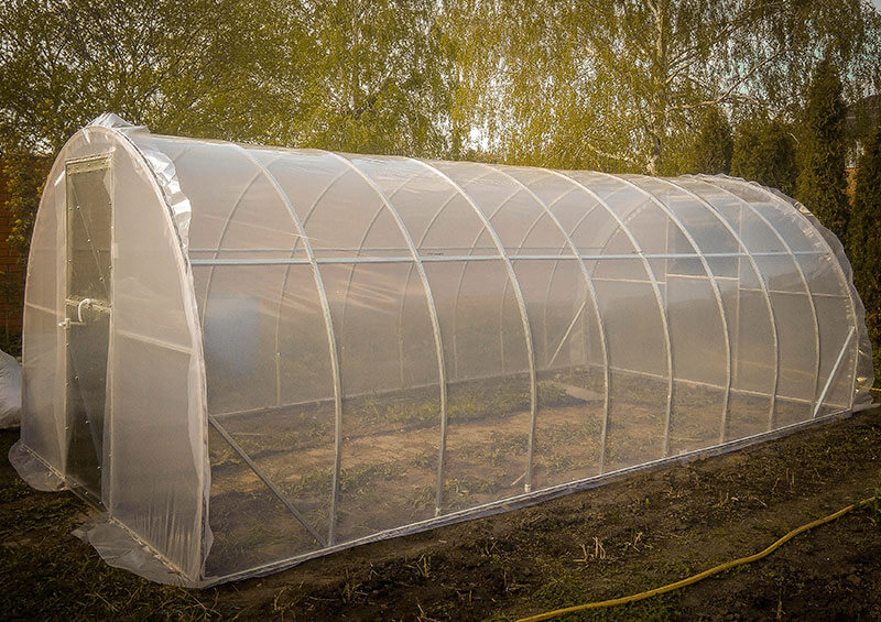 Фото Агротеплицы под пленку